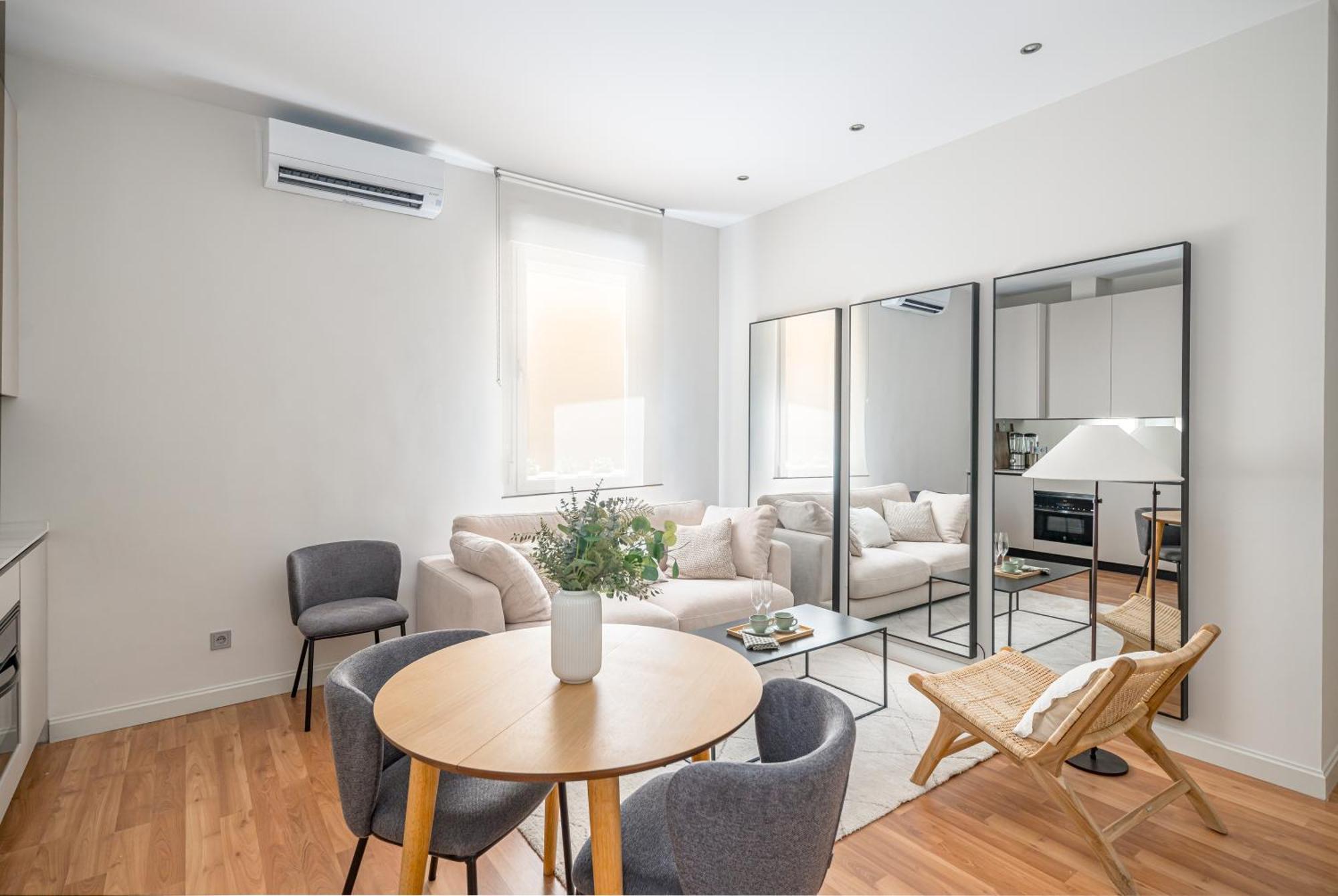מדריד Salamanca Suites Apt מראה חיצוני תמונה